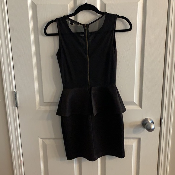 GUESS? Black Scuba Peplum/Mesh Dress - Picture 3 of 3